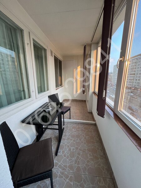 Stefan cel Mare intersectie cu Calea Floreasca, vis a vis de metrou.